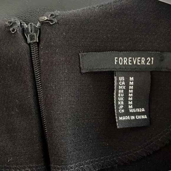 Forever 21 - boxy black dress - Picture 4 of 5